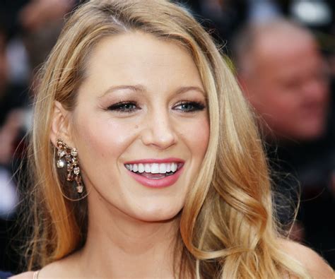 blake lively silicone|Blake Livelys $48 Lipstick Combo Is So Serena van der。